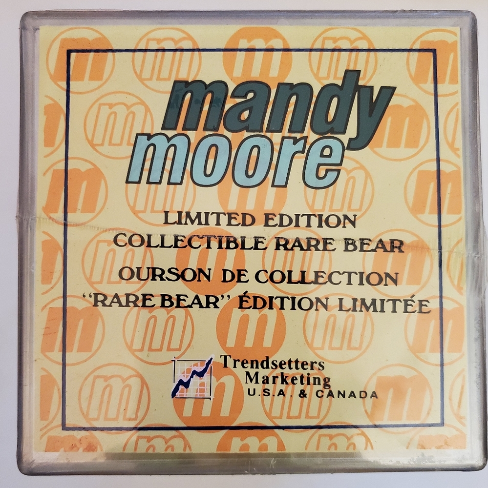 New In Box Vintage 2000 Mandy Moore Limited Edition Collectible Rare Bear - Picture 5 of 6